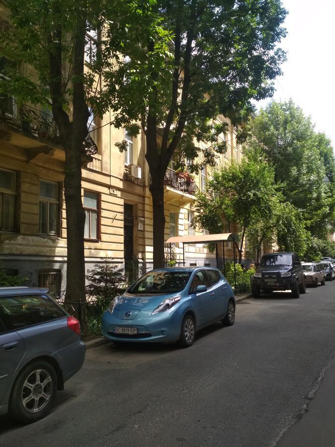 Cosy flat Daire Lviv Dış mekan fotoğraf